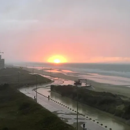 On Belgian Coast With Sea Views Διαμέρισμα *