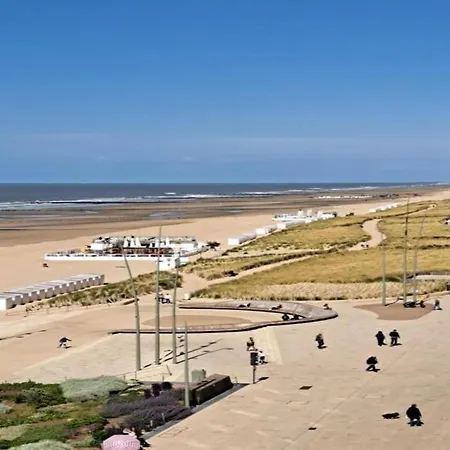 On Belgian Coast With Sea Views Appartement Middelkerke